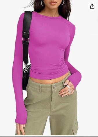 Women's slim-fit long-sleeved pullover top in solid colours