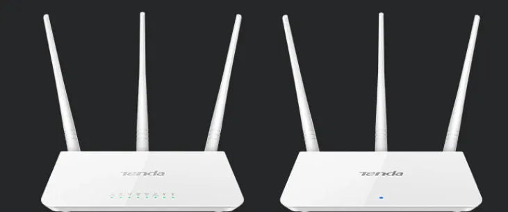 White US-style dual-band wireless router for 2.4GHz and 5GHz Wi-Fi.