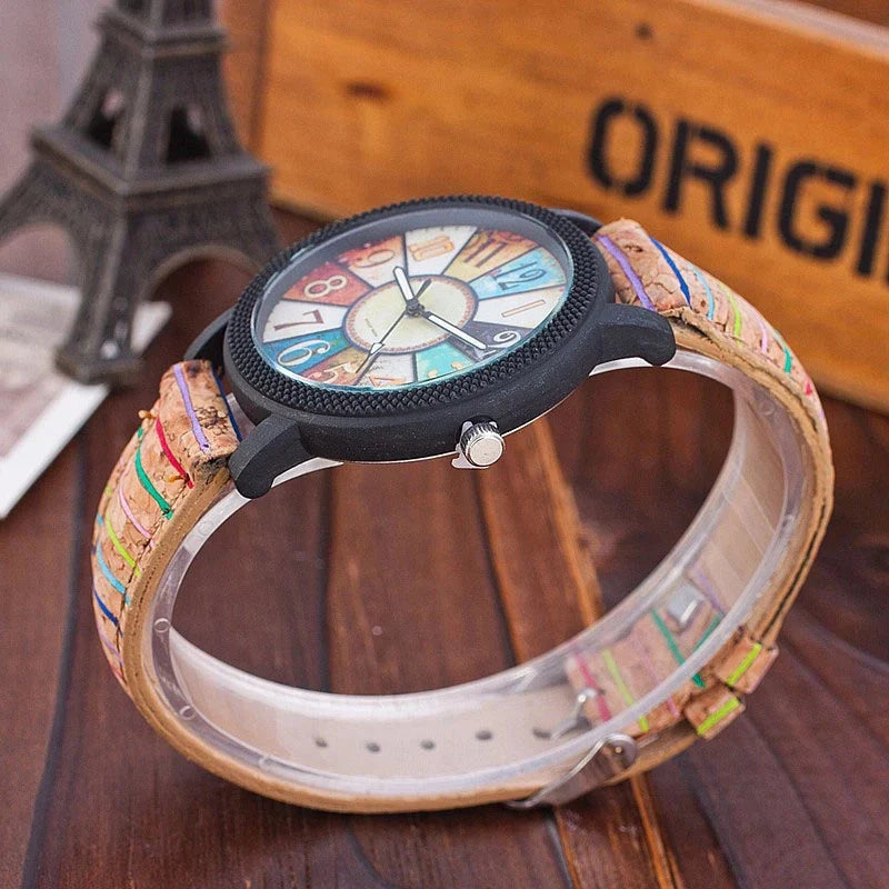 Casual vintage leather women's quartz wrist watch with round dial and stainless steel buckle