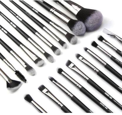 Black 20-piece nylon makeup brush set with PU storage bag, dimensions 19.5 x 12.5 x 2 cm, for precise application