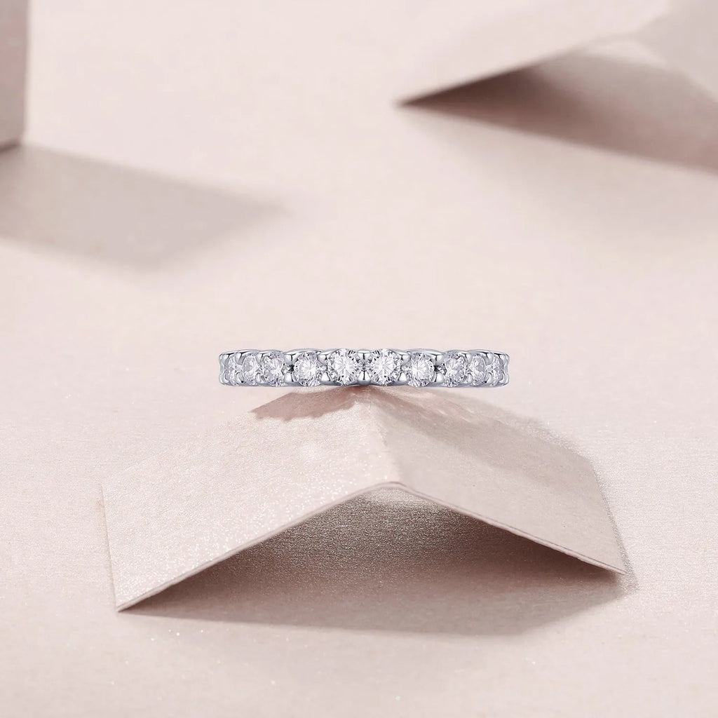 The Radiance moissanite wedding ring in S925 silver with platinum plating, on a white background, with GRA certificate and gift box