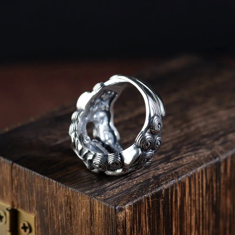 Silver open-style diamond ring with jibeast animal zodiac pattern and retro design details