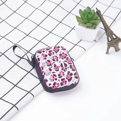 Tinplate coin purse with anime cartoon design and zipper opening