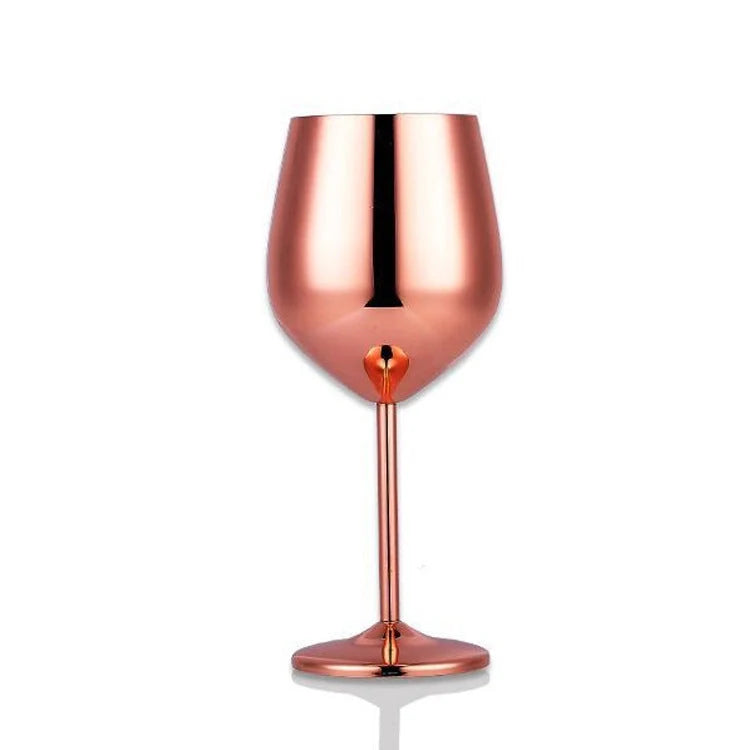 Stainless steel wine glass with golden finish and 520ml capacity