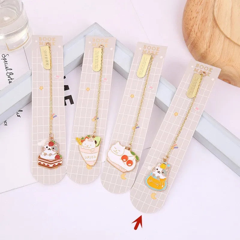 Creative cat design metal bookmark measuring 3.8cm by 18.3cm with four colour variations