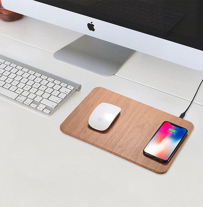 Wooden wireless charger with QI 1.1 standard and 5W output