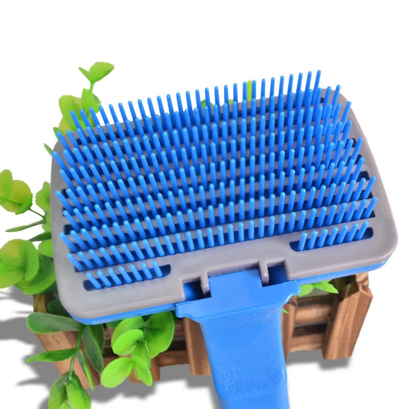 Pet hair removal comb with plastic handle and metal bristles, large size dimensions 12x7.8x19 cm
