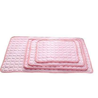 Cooling Comfort for Pets: Durable Summer Pet Pad - An innovative pet cooling mat made with premium materials for instant relief from hot summer temperatures