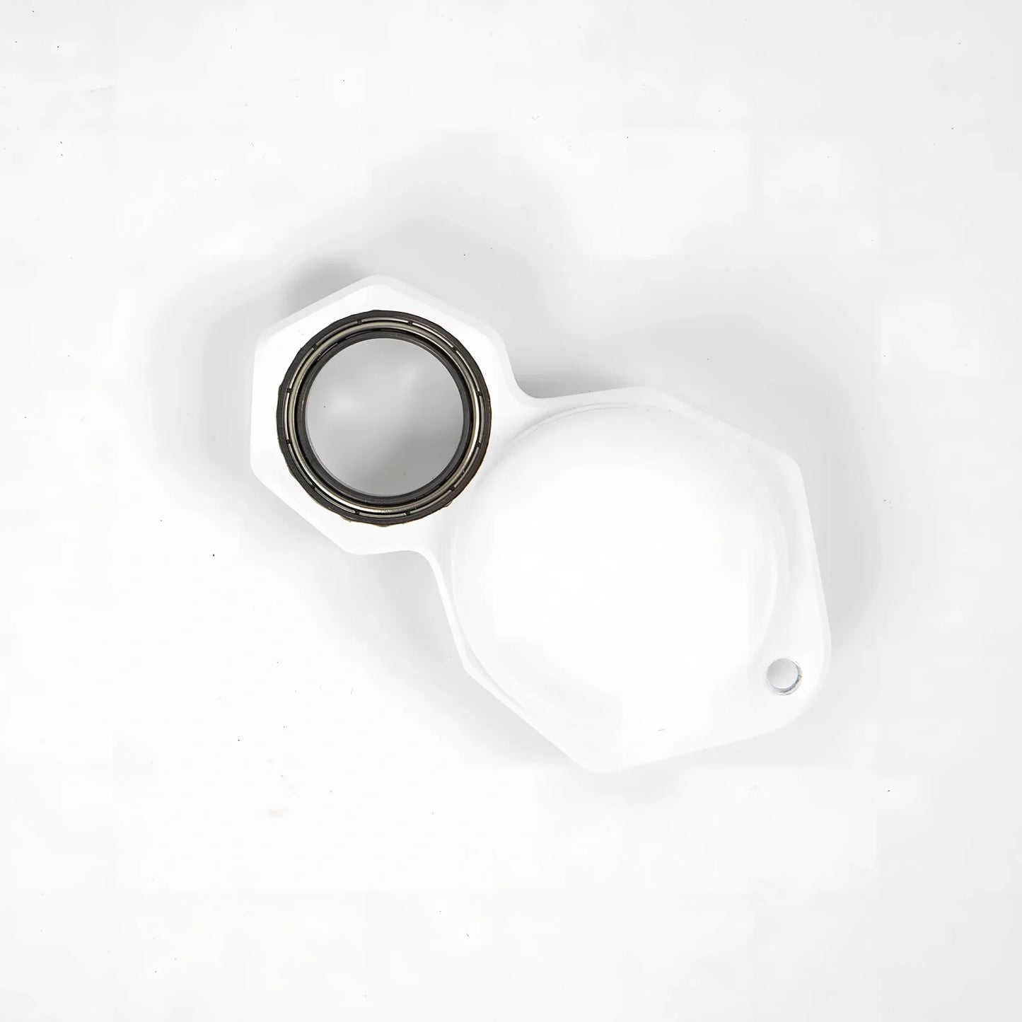 White zinc alloy Apple AirTag keychain case with protective cover and swivel keyring