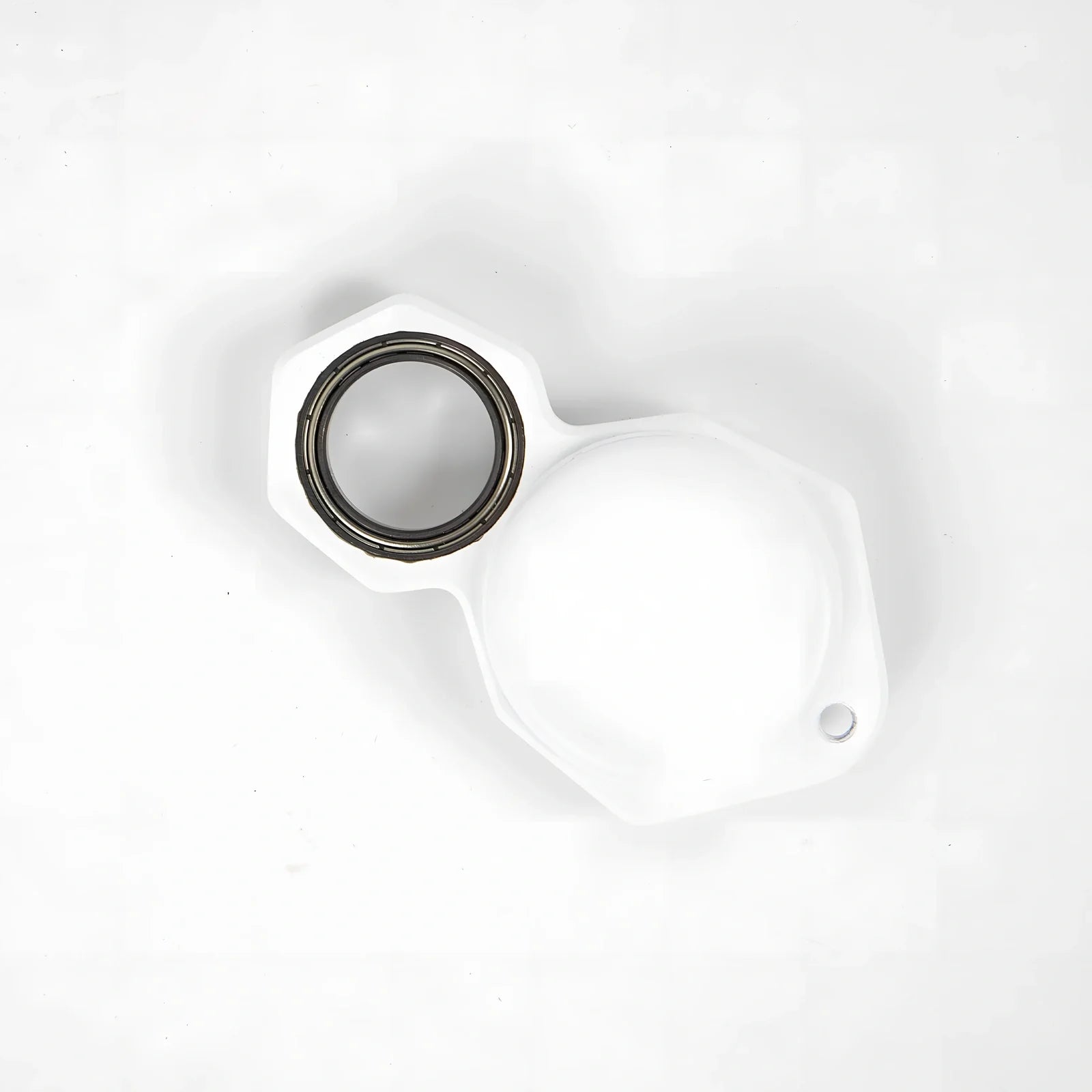 White zinc alloy Apple AirTag keychain case with protective cover and swivel keyring