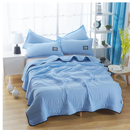 Lightweight polyester cooling blanket in various colours for summer comfort