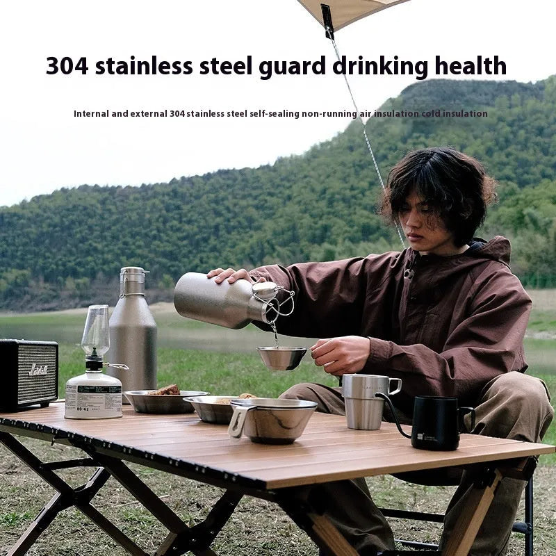 Stainless steel thermal pot with large capacity, showing single-layer and double-layer insulation options