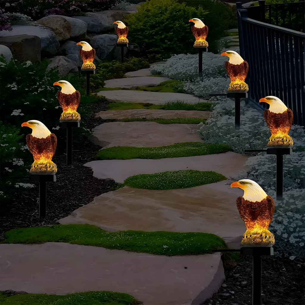 Solar outdoor luminous simulation animal lamp in eagle style with IP65 waterproof rating for garden use