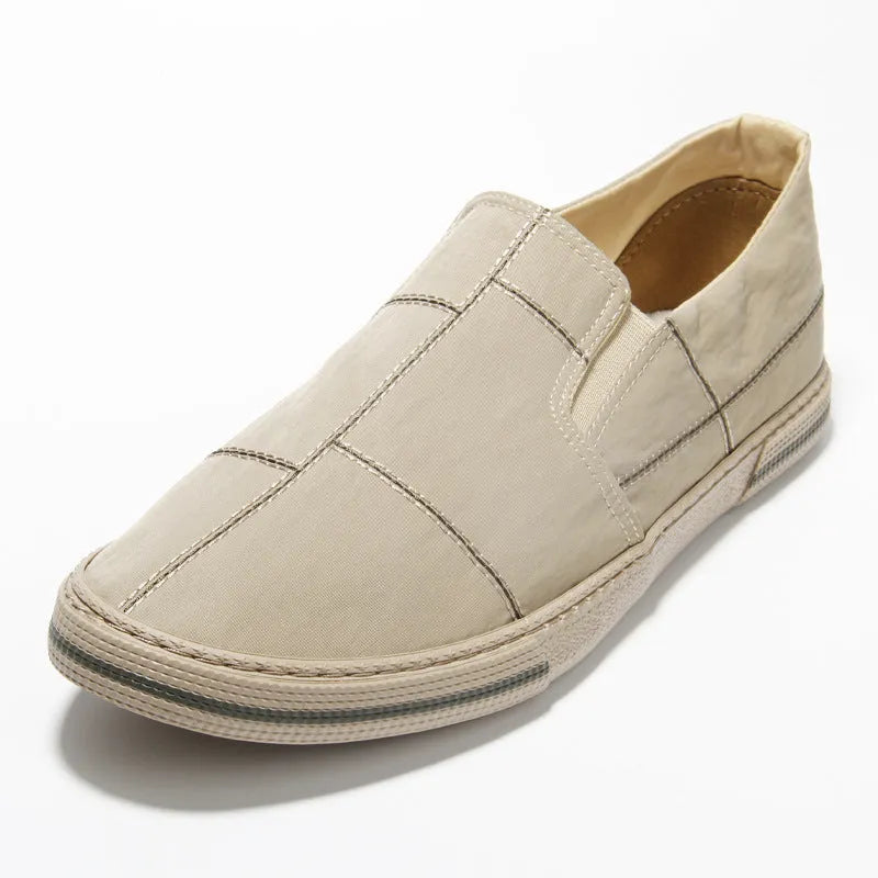 Men's slip-on canvas shoes in khaki colour with round toe and vulcanised rubber sole