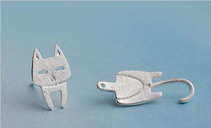 S925 sterling silver stud earrings with cat and fish design, hypoallergenic