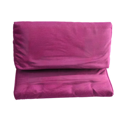 Candy-shaped beige tablet support pillow made of slow rebound foam, height over 25cm, for stable phone and tablet holding