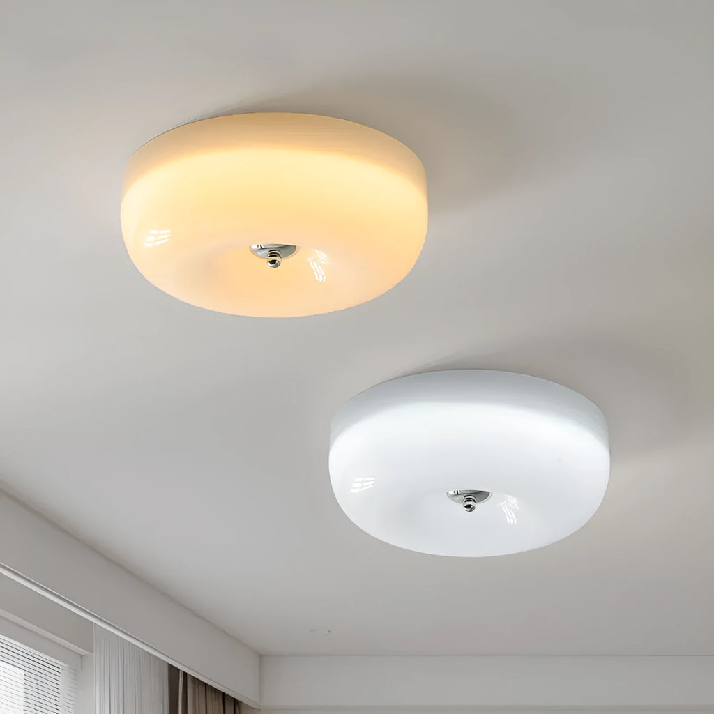 Cream-coloured American antique style ceiling lamp with a three-colour light function.