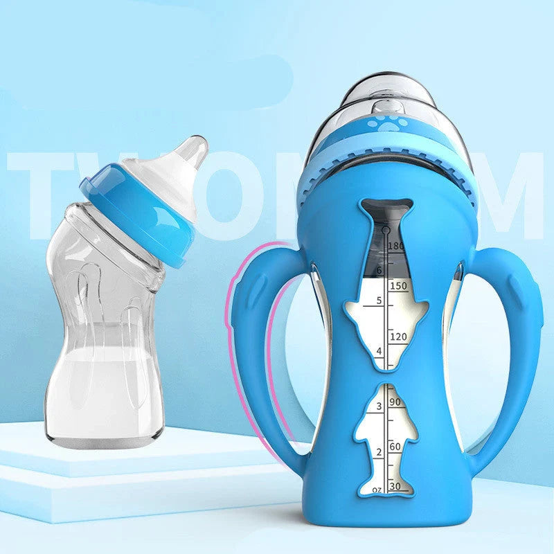 Glass baby bottle with temperature-sensitive silicone sleeve and USB milk warmer in sky blue