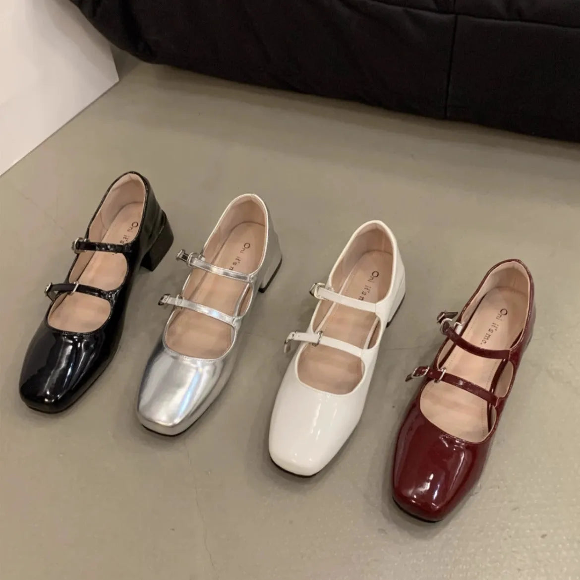 Chunky heel red Mary Jane shoes for women with square toe, low top, and PU upper