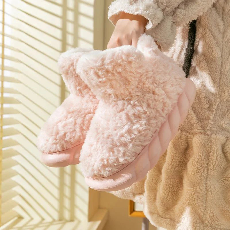 Cozy high-heel plush slippers in various colors for indoor and outdoor wear