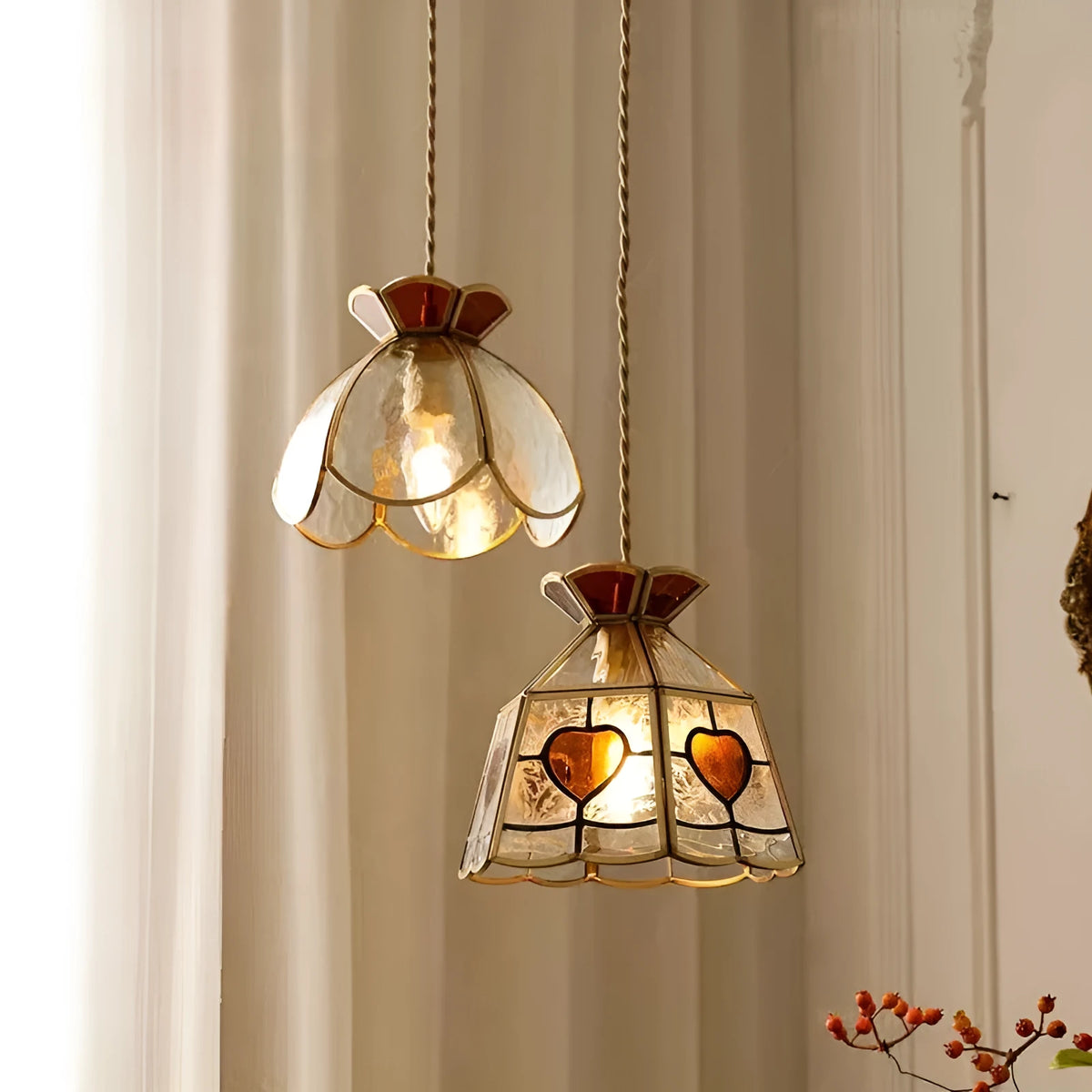 American retro style brass small droplight for bedroom or dining room with love crown light colour