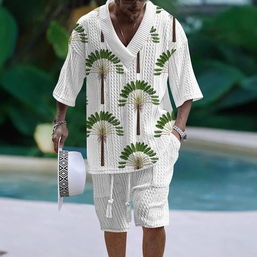 Men's loose casual short sleeve suit with matching shorts in a light colour