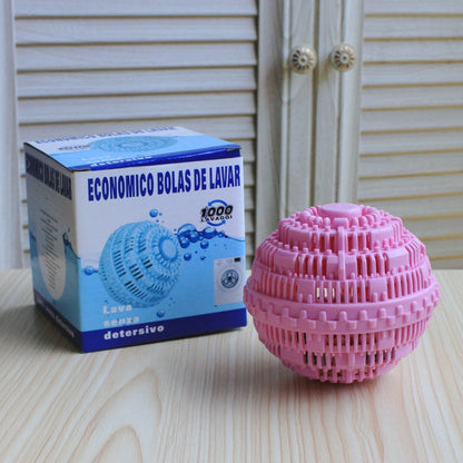 Reusable eco-friendly laundry balls made of TPR material with ceramic microspheres for effective, detergent-free washing