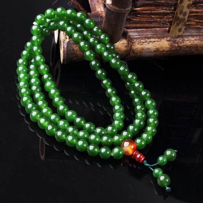 Green Spinach Green quartz rock jade rosary bracelet with 8mm beads and Buddha head design