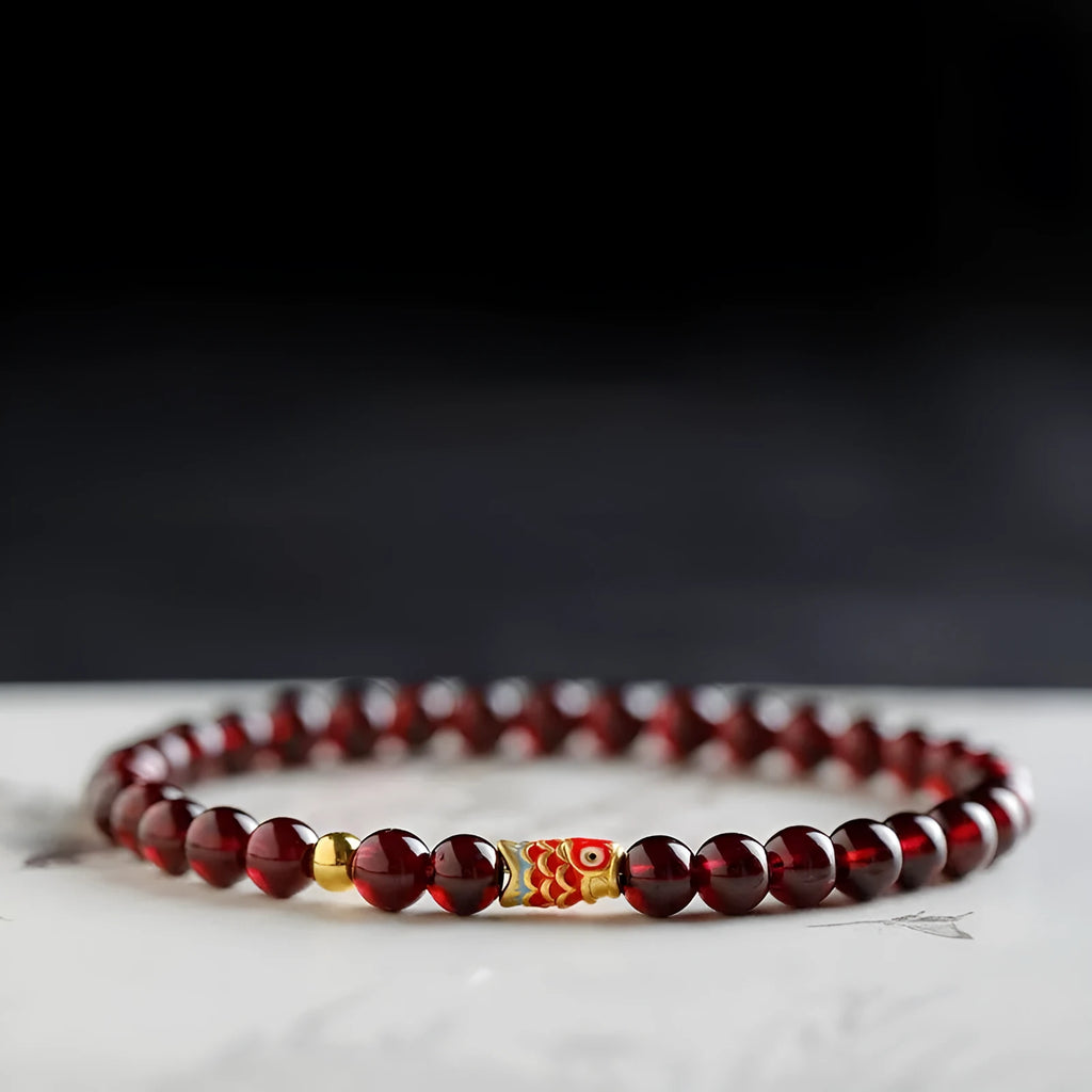 Retro wine red garnet bracelet for women with micro glass beads in New Chinese style design