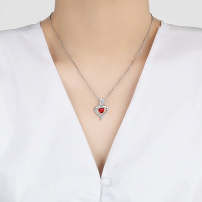 Rose heart-shaped necklace with sparkling rhinestones, a perfect Valentine's Day gift