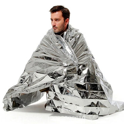 Double-sided silver and gold emergency thermal blanket for outdoor survival