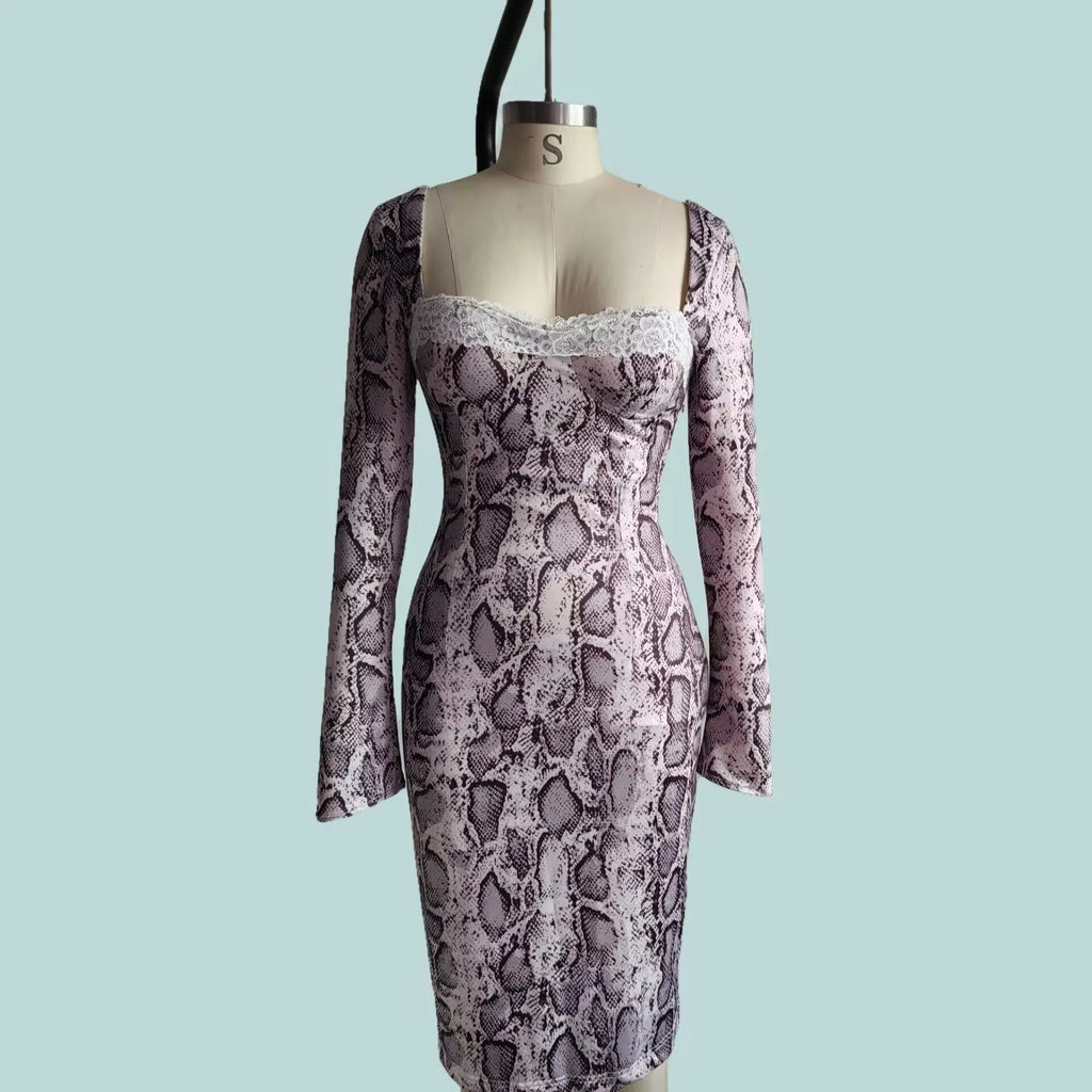 Grey slim fit lace dress with long sleeves and 3D digital printed pattern