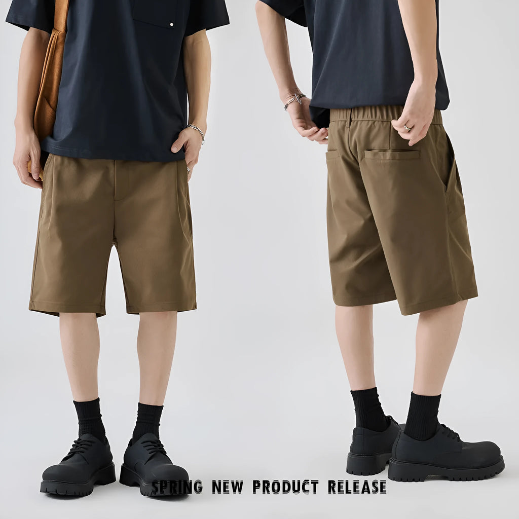 Men's straight-leg summer trousers in khaki colour with shorts length and micro elastic polyester fabric
