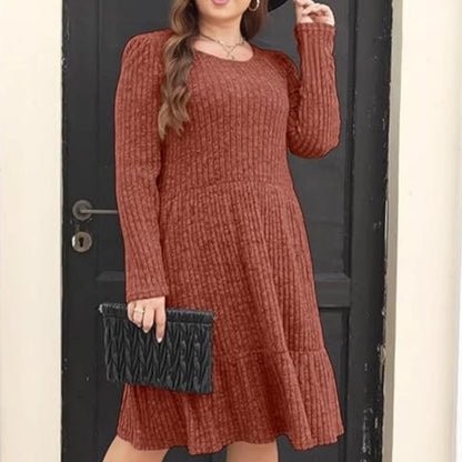 Solid colour round neck knitted dress sweater with long sleeves in various colours