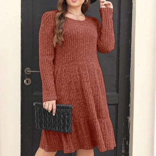 Solid colour round neck knitted dress sweater with long sleeves in various colours