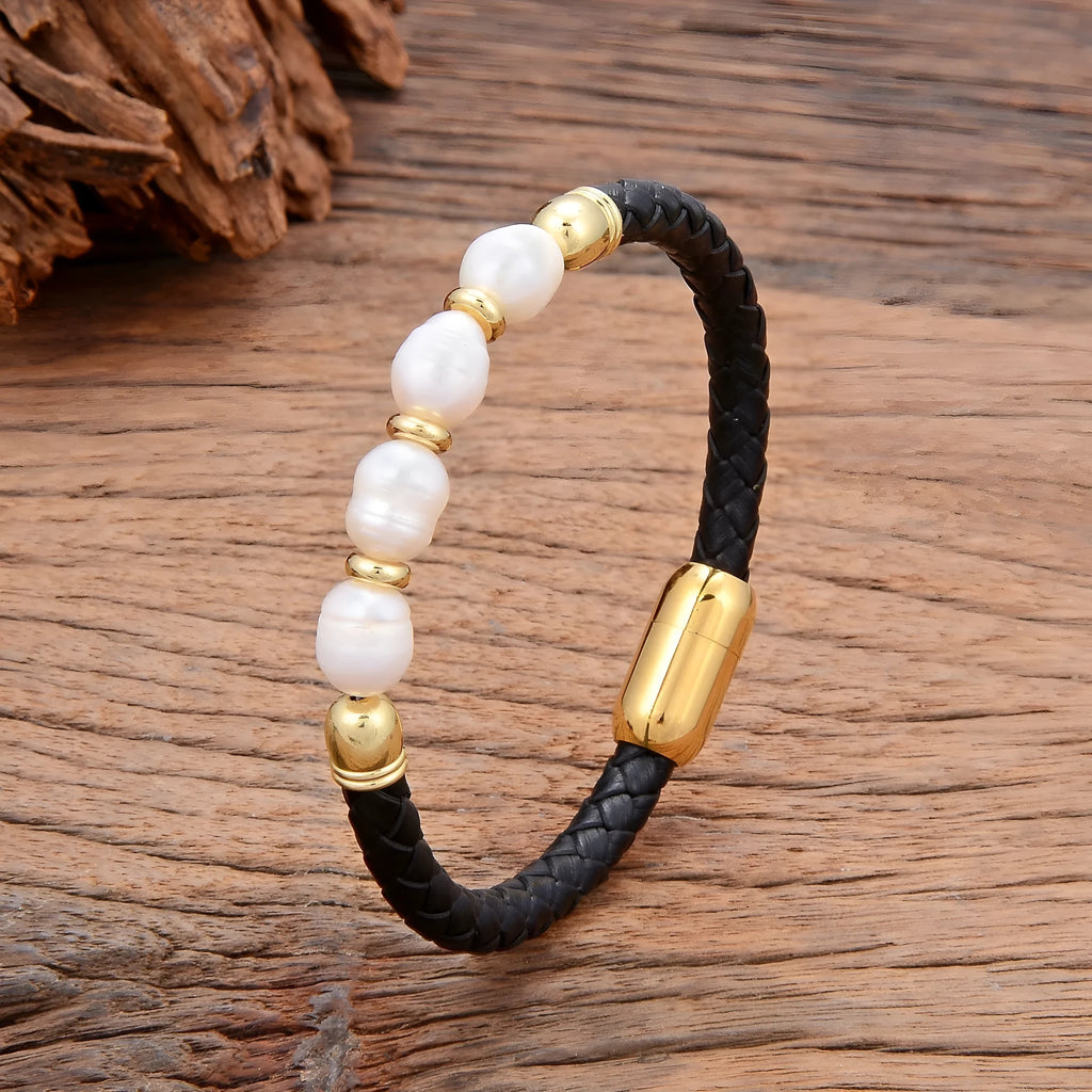 Handmade irregular pearl bracelet with leather cord in unisex Korean style design