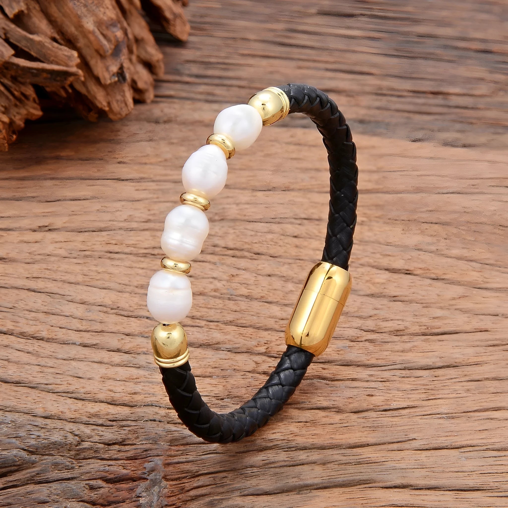 Handmade irregular pearl bracelet with leather cord in unisex Korean style design
