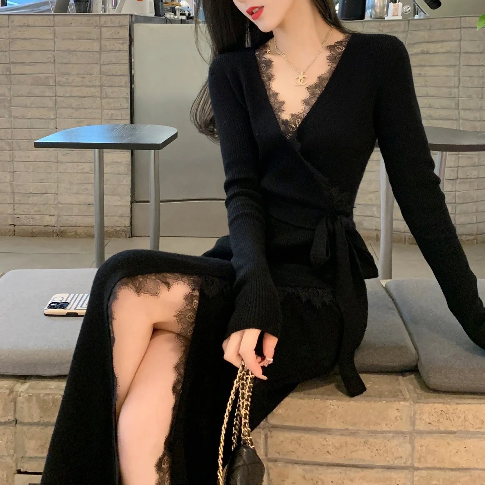 Black polyester princess dress skirt for women with slim fit and Asian sizing