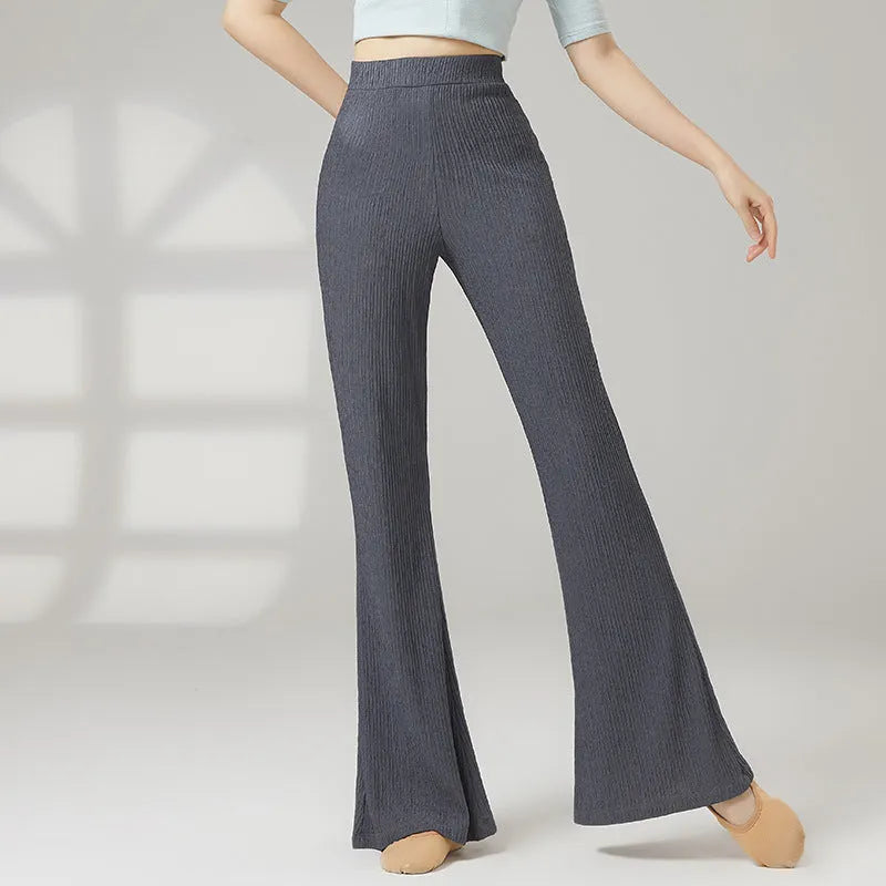 Women's solid colour polyester dance training trousers for classical and sports practice.