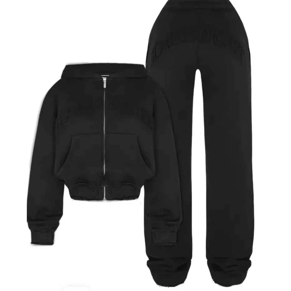 Stylish sports set featuring a cropped hooded sweatshirt with a trendy 3D effect design and relaxed drawstring pants in various colors