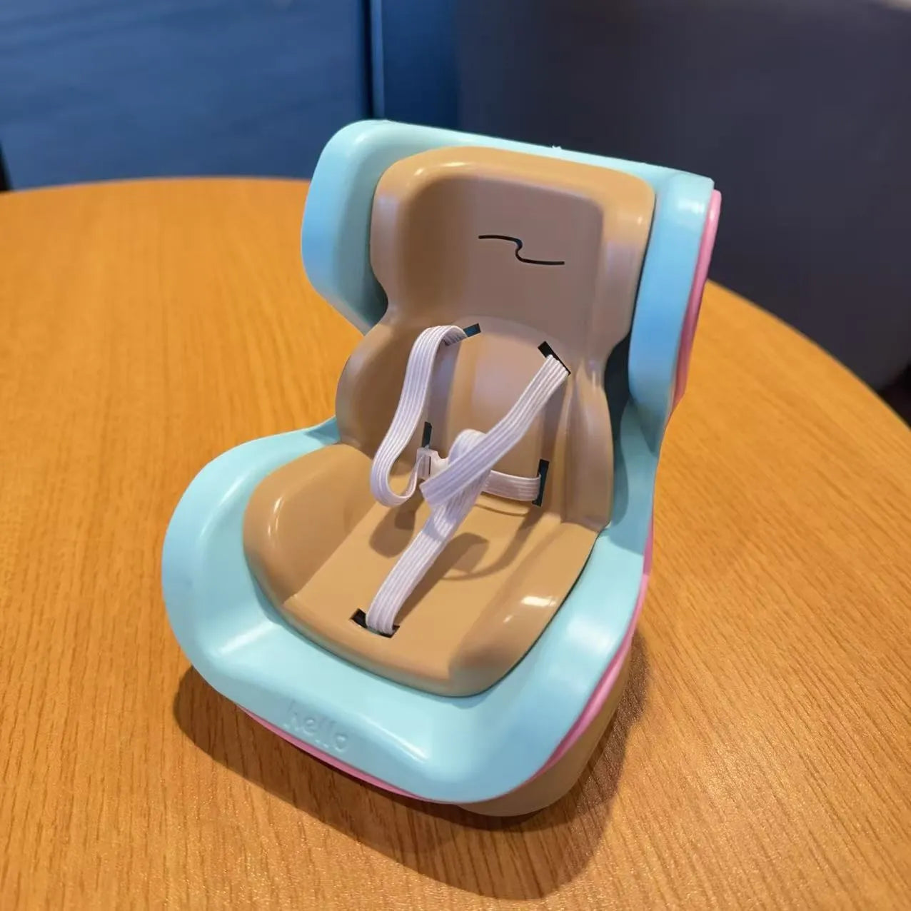 Cute cartoon car ornament doll accessory with magnetic base and air outlet clips in milk tea colour