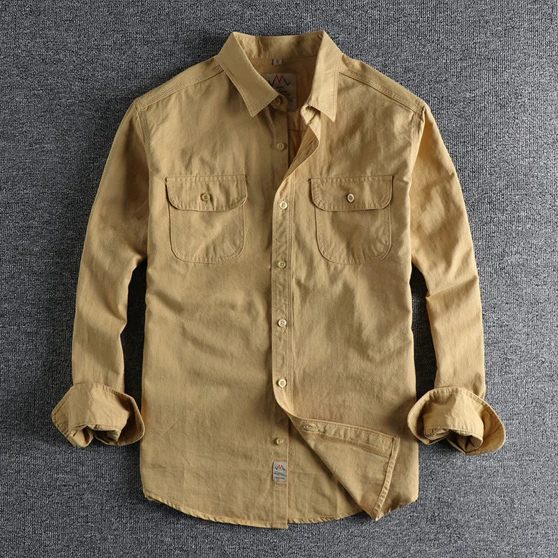 Men's solid colour cotton long sleeve shirt in retro British style with regular fit