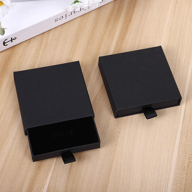 Drawer jewelry box in various colours for necklace and bracelet storage