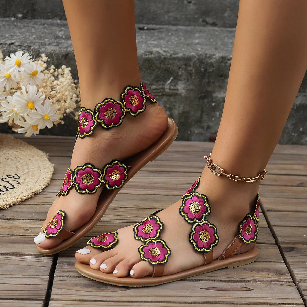 Women's ethnic style flowers flat sandals with fish mouth toe and floral design
