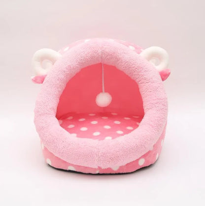 Cozy and soft cat bed in various colors and sizes, providing a comfortable and secure space for your furry friend to rest and relax.