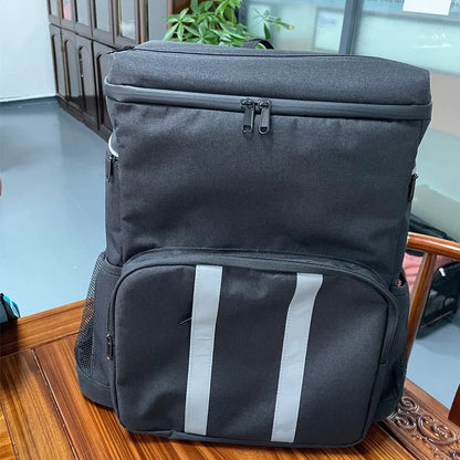 Large capacity refrigerated picnic backpack in grey and black