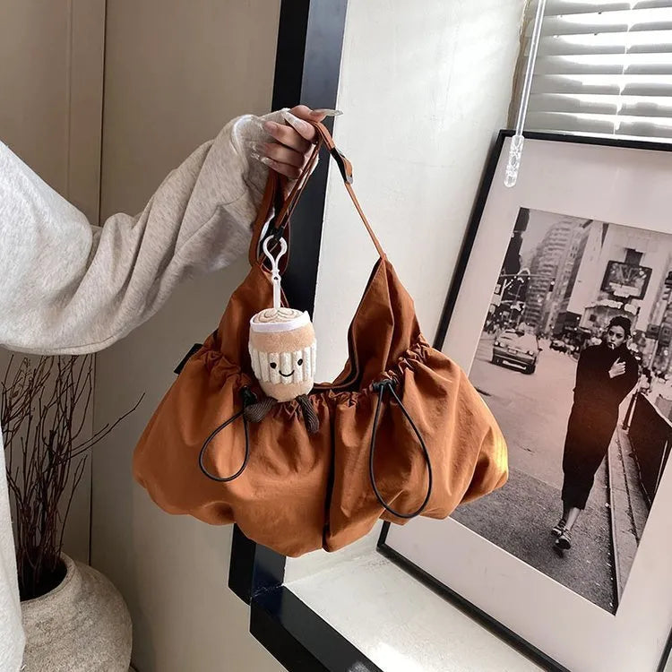 Ultra-light pleated crossbody student cloth bag in polyester with folding design and internal phone compartment