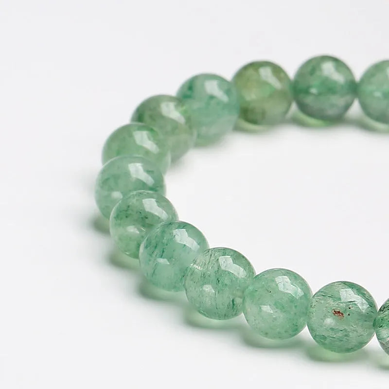Green strawberry quartz hand-woven bracelet with 7.5mm beads and Chinese auspicious patterns