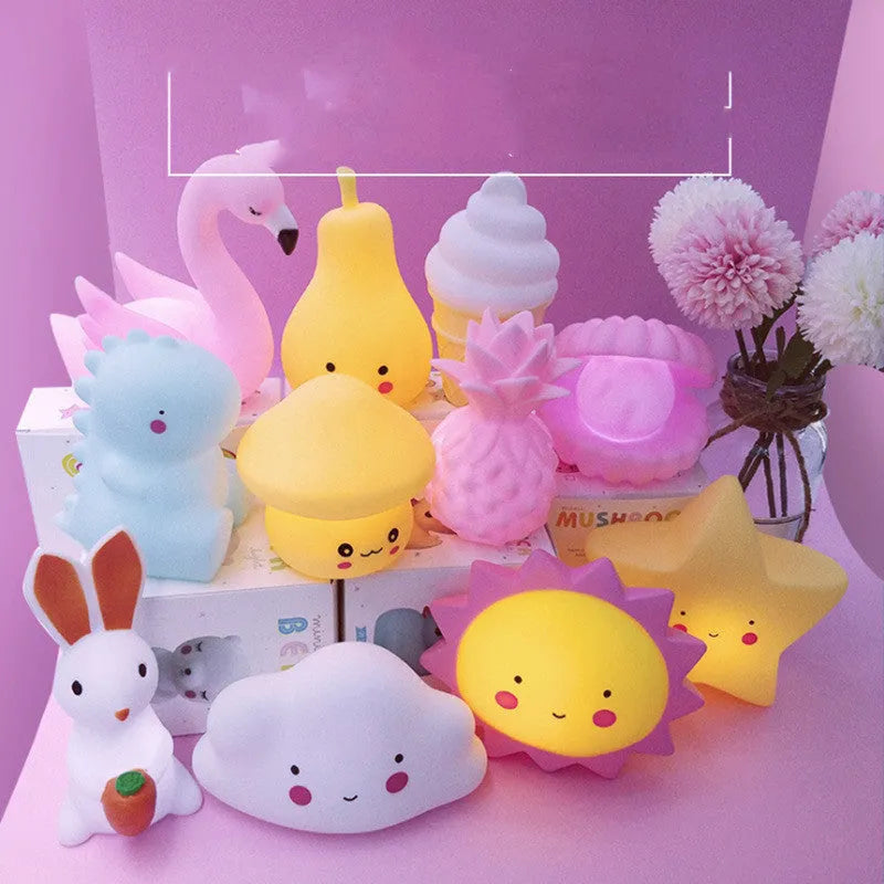 Cartoon creative vinyl night light LED luminous toy in five pointed star colour for children aged 7-14