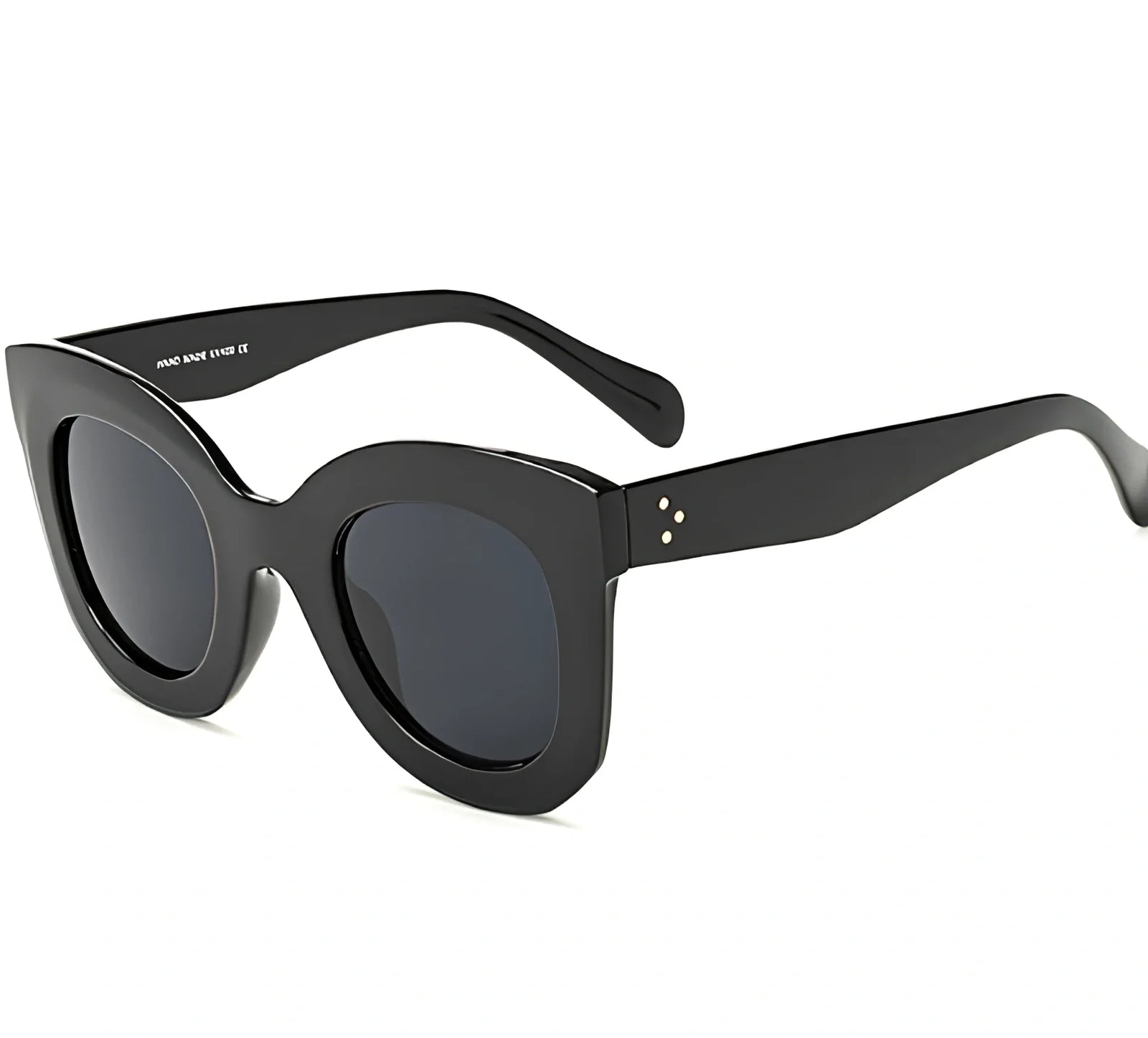 Women's vintage cat eye sunglasses with gradient lenses and polycarbonate frame